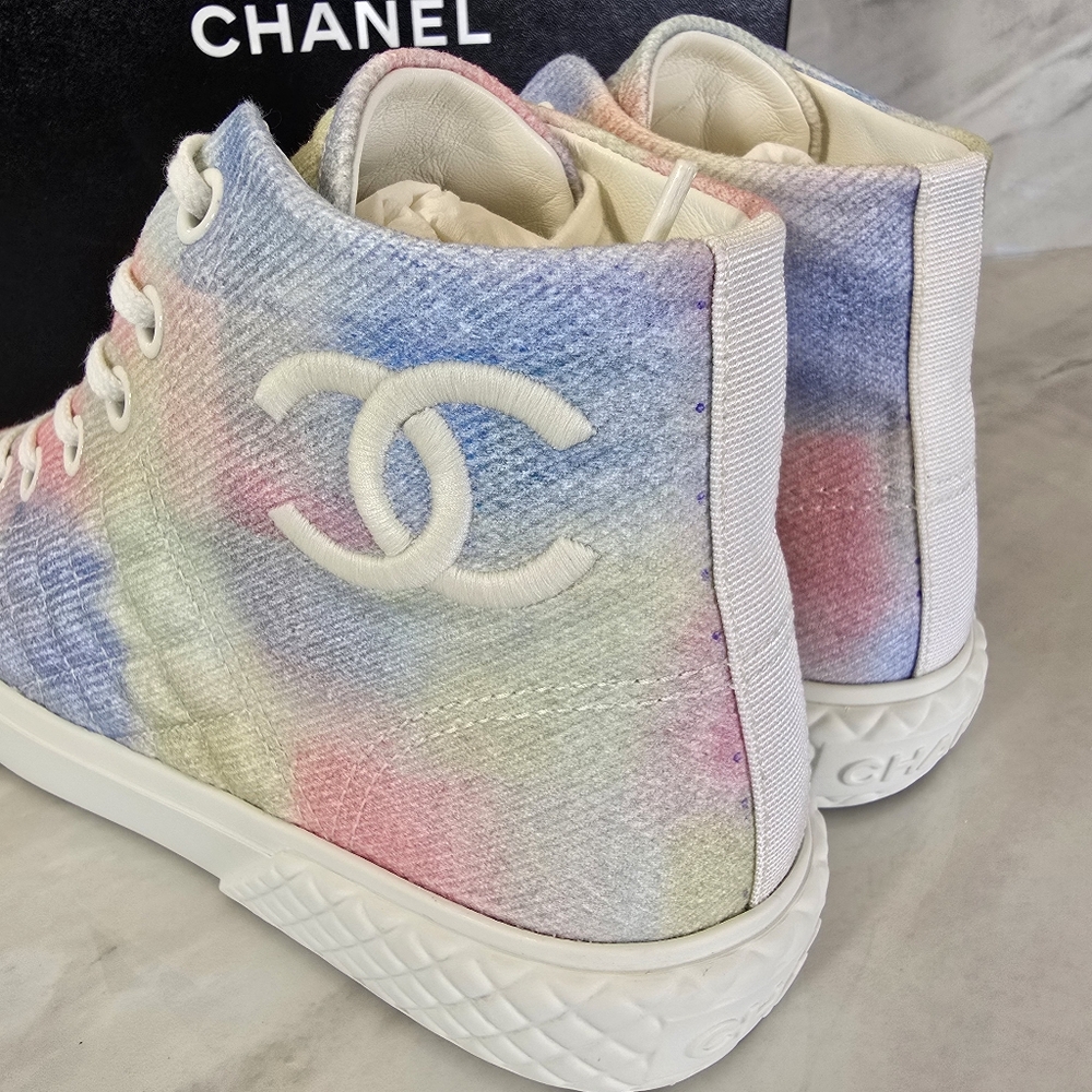 Chanel Colorful Sneakers - Picture 6 of 10